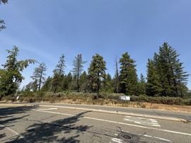 1250 Whispering Pines Ln
