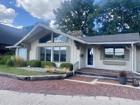 Stand Alone Office / Retail For Lease Grand Ledge - Grand Ledge