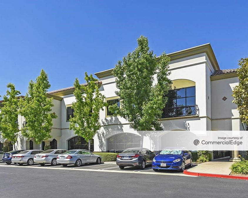 Via Verde Corporate Plaza 140 & 160 East Via Verde 140 East Via Verde, San Dimas, CA