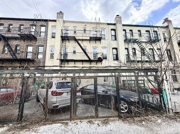 Six Family Building For Sale In Long Island City