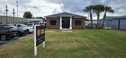 7341 Sq Ft Turnkey Income-Producing Office & Warehouse | Winter Haven, FL