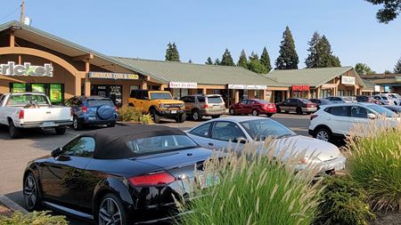 Retail space for Rent at 4938 River Rd N in Keizer