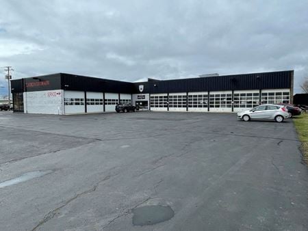 Retail space for Sale at 4200 E Main St in St Charles