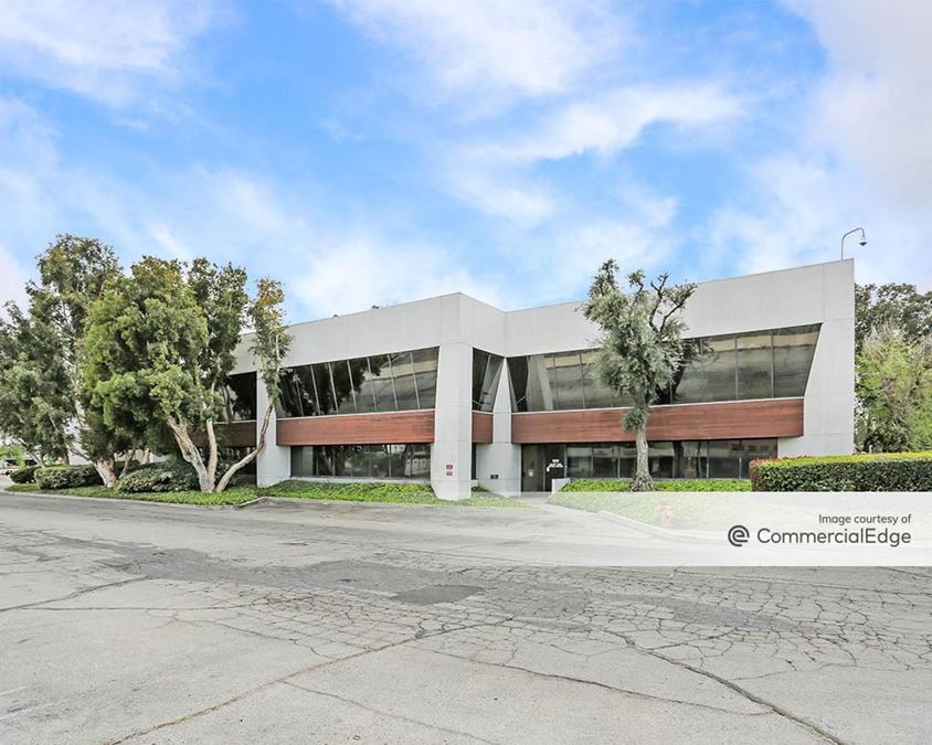 12200 Sylvan Street - 12200 Sylvan Street | Office Building