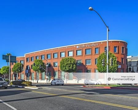 Commercial space for Rent at 350 South Beverly Drive in Beverly Hills