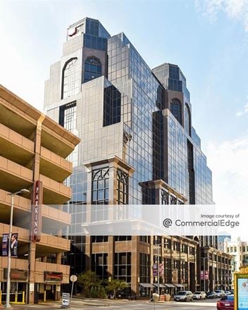 US Bank Centre on Playhouse Square
