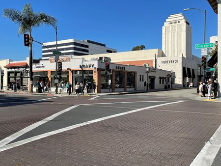 Photo of commercial space at 85-89 W. Colorado Blvd & 17 N. De Lacey Ave. in Pasadena