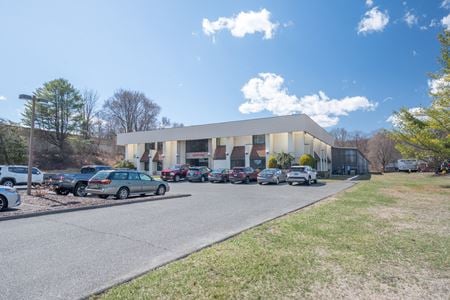 Photo of commercial space at 604 Federal Road (Rte. 7), Unit 1A, Brookfield, CT in Brookfield