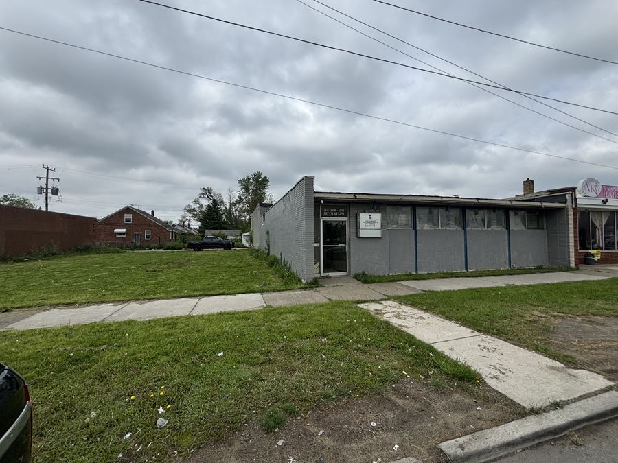 20524 & 20538 W Warren Ave