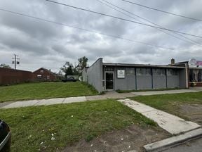 20524 & 20538 W Warren Ave