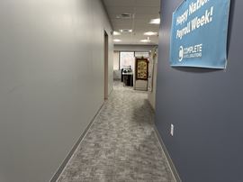 551 Square Foot Office Space