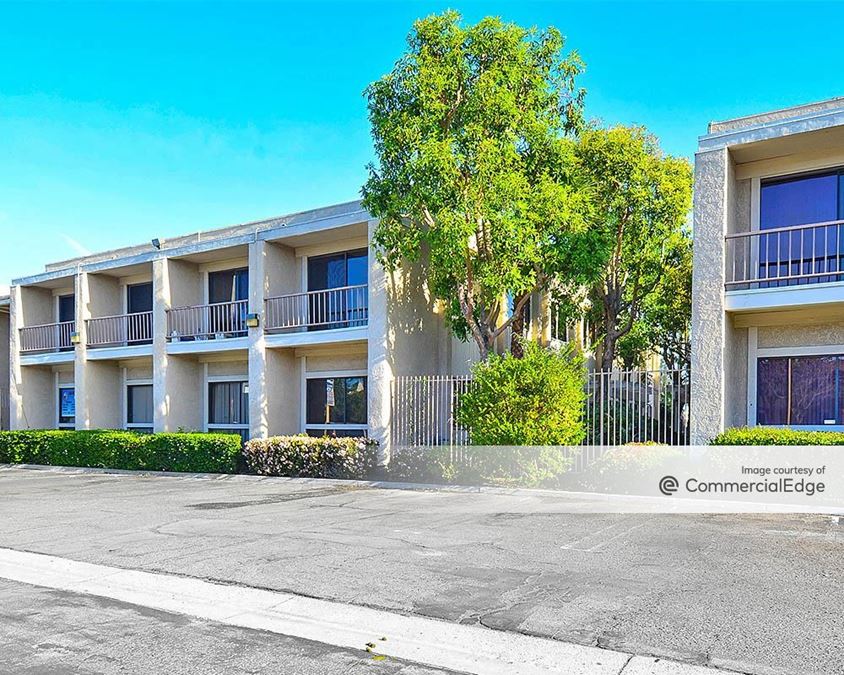 Parkgate Center 2301 West Lincoln Avenue Office Building