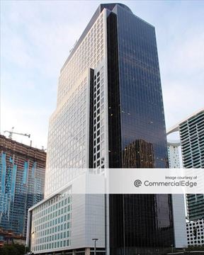 Brickell World Plaza