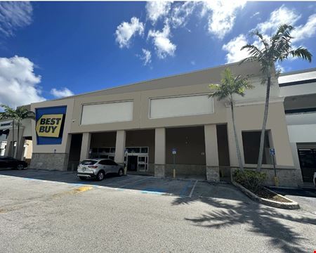 Retail space for Rent at 11905 South Dixie Highway in Miami