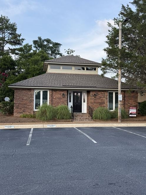 5734 Windsor Drive, Unit 6