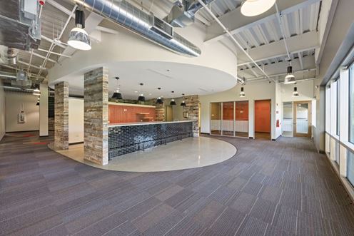 Northpointe Corporate Center - 15815 25th Avenue West