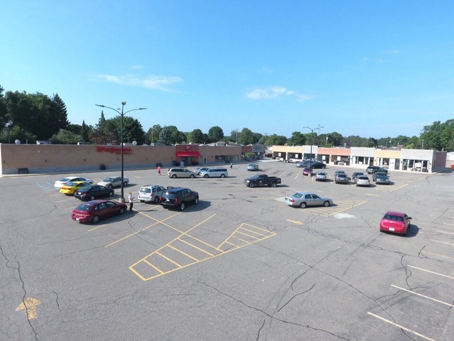 Par-Wick Plaza