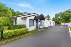 320 Davie Boulevard