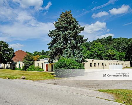 Office space for Rent at 1225 Orlen Avenue in Cuyahoga Falls