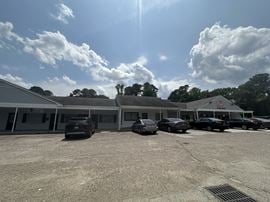 Salem Plaza