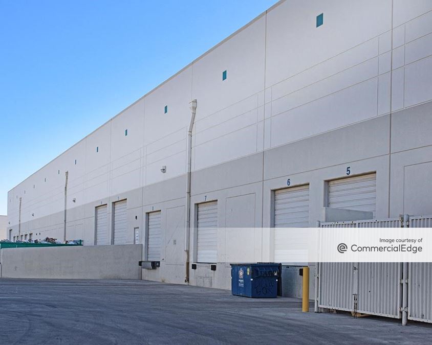 Black Mountain Industrial Park 150 Cassia Way Industrial Building