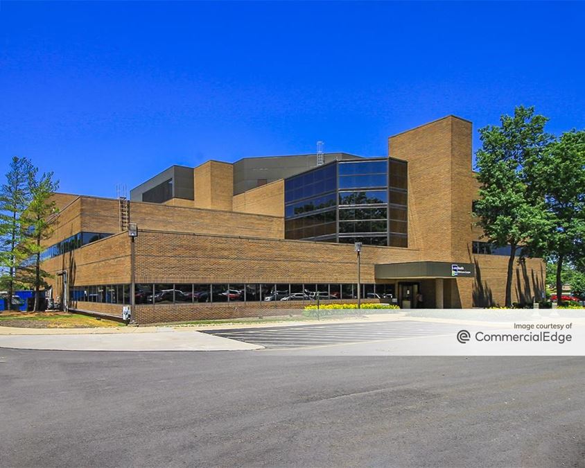 5105 Som Center Road, Willoughby, OH 44094