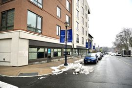 20 Front St