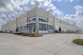 Premier Logistics Center