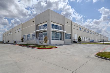 Industrial space for Sale at 102 Man United St. in Laredo