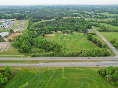 ±2-7 Acres For Sale at Signalized Intersection