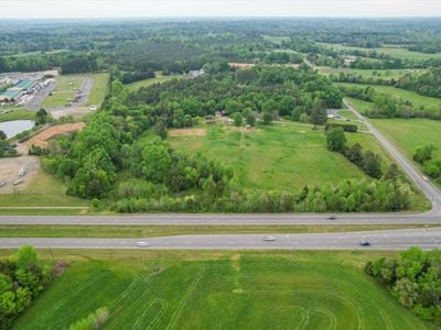 ±2-7 Acres For Sale at Signalized Intersection
