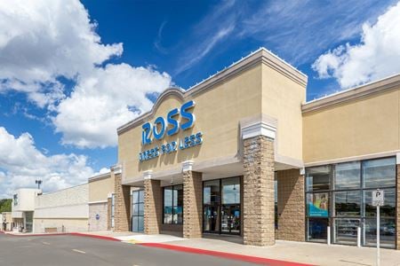 Retail space for Rent at 1821-1929 Mt Zion Road in Morrow
