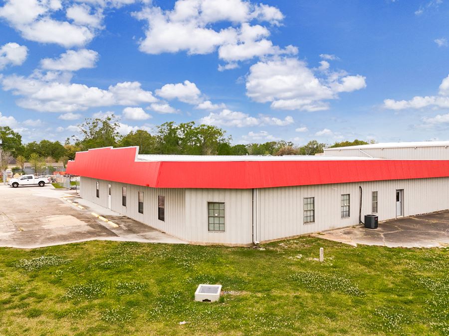 Office/Warehouse with Cranes & Hwy 74 Visibility