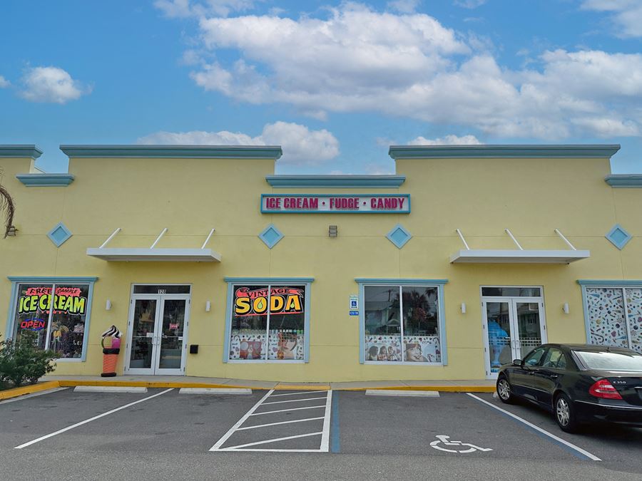 Beachside Free-Standing Retail Building