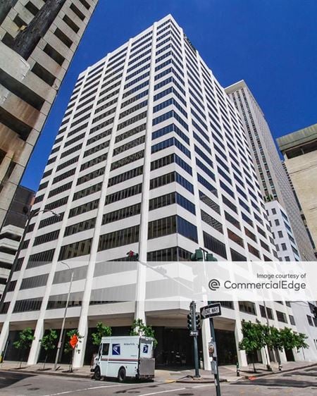 Office space for Rent at 935 Gravier Street in New Orleans