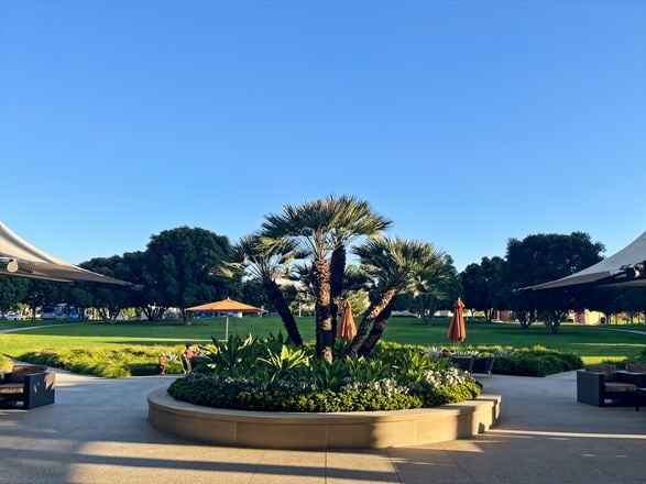 CA, Irvine - Irvine Spectrum Drive