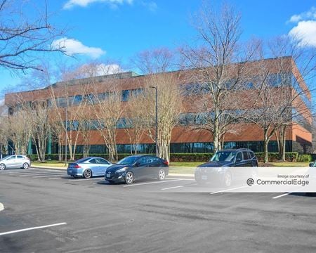 Photo of commercial space at 4881 Cox Road in Glen Allen