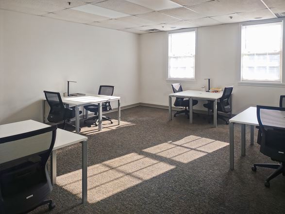 Regus - Branson - W Hwy 76