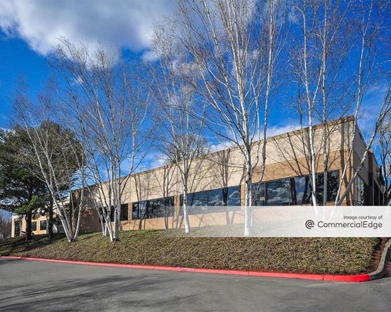 Nimbus Corporate Center - Buildings 7, 8 & 9