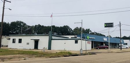 Retail space for Rent at 4147 Northview Dr. in Jackson