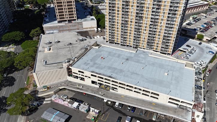1680 Kapiolani Blvd (Kapiolani Business Centre) - Kapiolani / Ala Moana Parking Deck Available For Lease