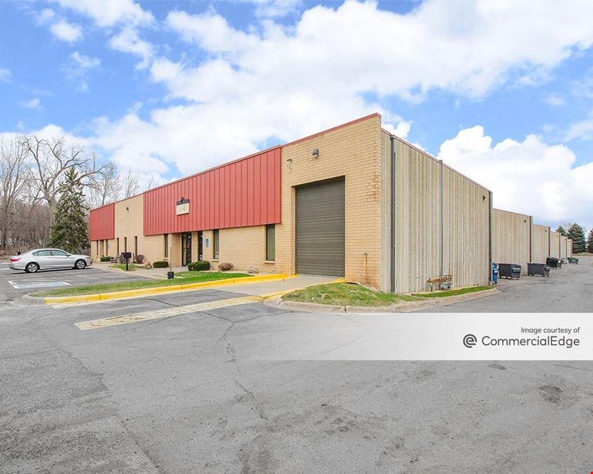 Maplewood Business Center 2