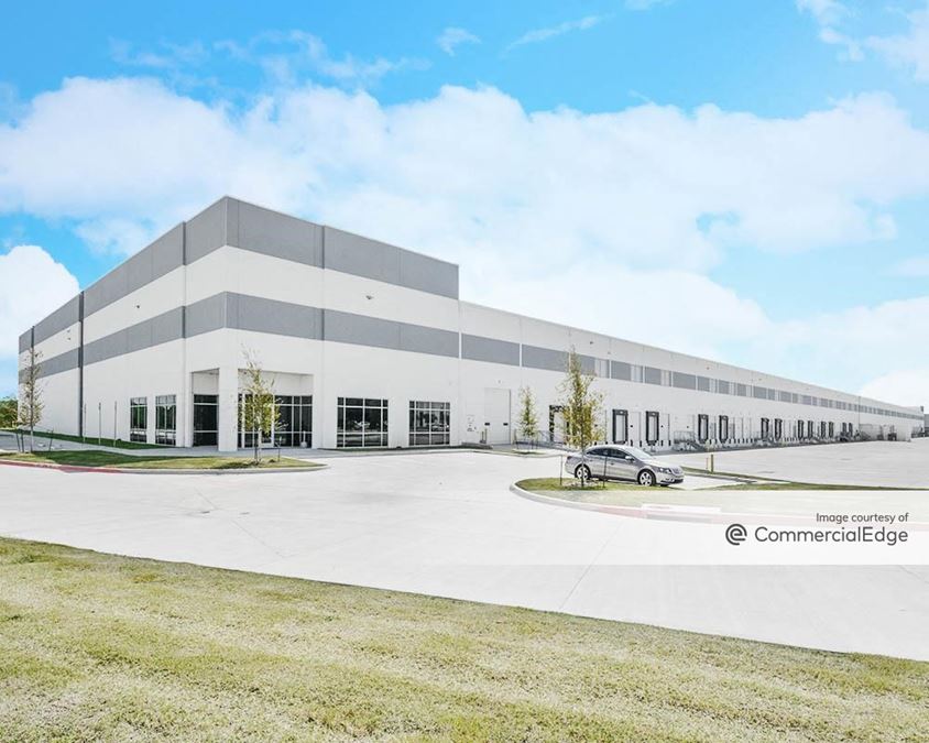 1415 North Cockrell Hill Road 1415 North Cockrell Hill Road Industrial Building