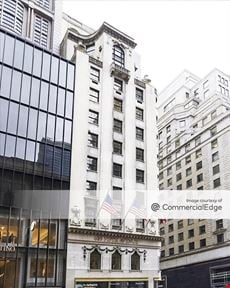 689 Fifth Avenue