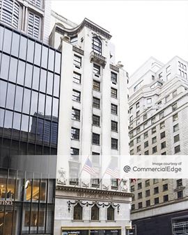 689 Fifth Avenue