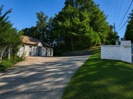 ±1,968 SF Freestanding Office Building for Sale in Pelham
