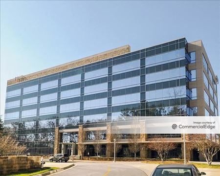 Office space for Rent at 1110 Sanctuary Pkwy in Alpharetta
