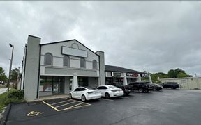 Habersham Center - ±4,000 SF of Retail/Office Space For Lease