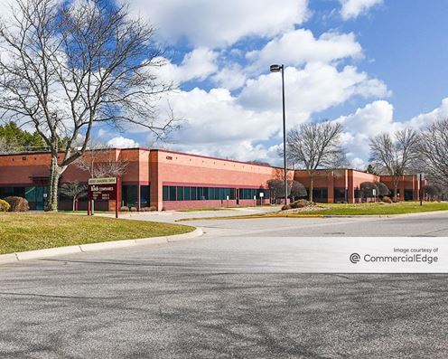 Dahlberg Commerce Center