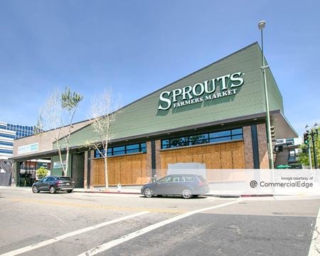 Retail space for Rent at 3001 Broadway in Oakland